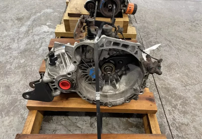 2001 - 2006 HYUNDAI ACCENT Manual Transmission 1.6L 201k miles 6 Month