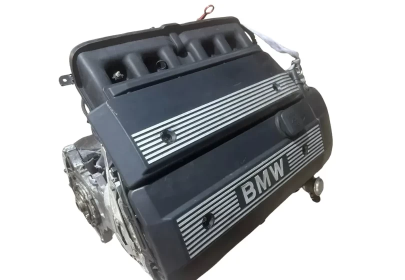 2003 BMW E39 525i M54 2.5L RWD Engine Motor Assembly