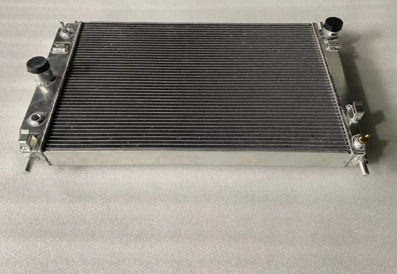 Aluminum Radiator fit Jaguar XK8 XKR 4.0L 4.2L AUTO 1997-2006