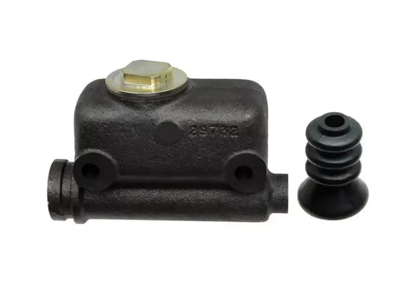 Brake Master Cylinder - Studebaker 2R10